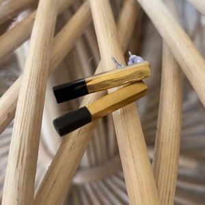 Black and gold earrings